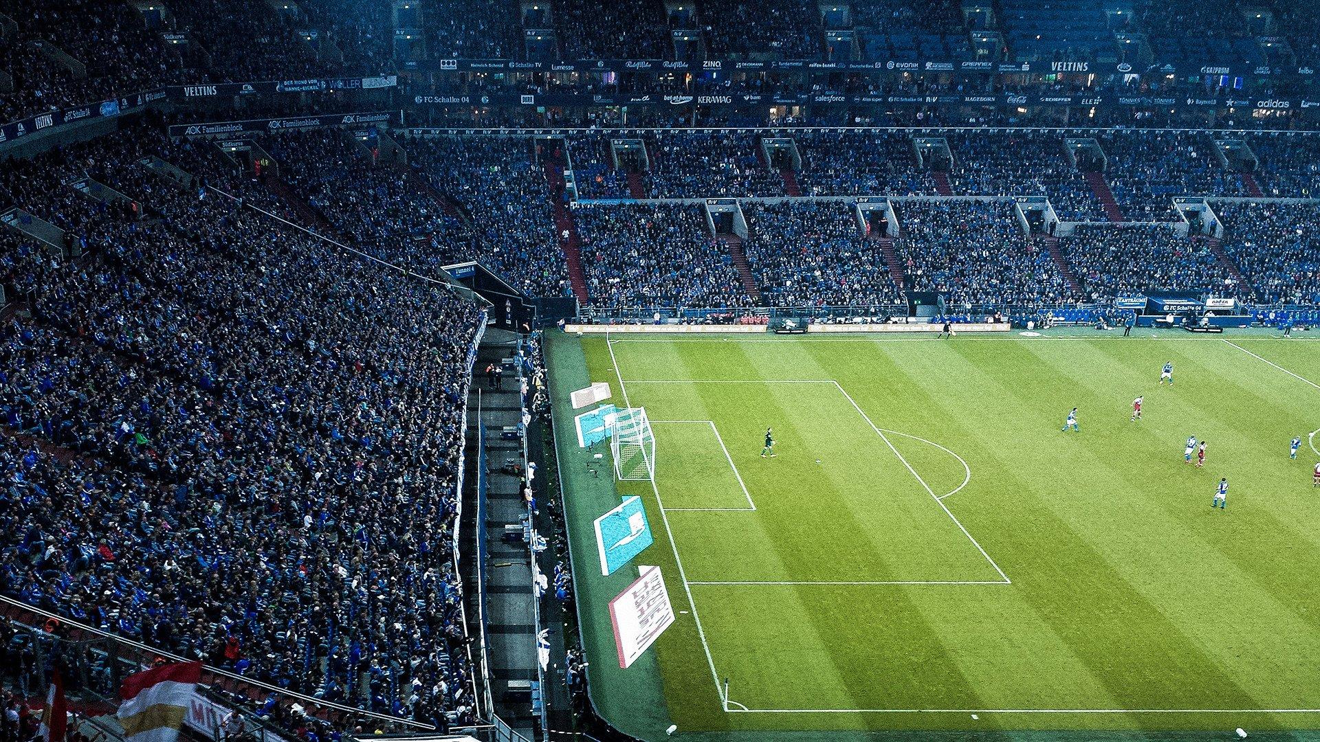 欧冠巅峰对决,皇马绝杀曼城挺进决赛,本泽马加时赛一剑封喉